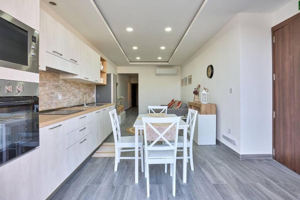 Two Bedroom Apartment In Xemxija, St. Paul'S Bay Exteriér fotografie